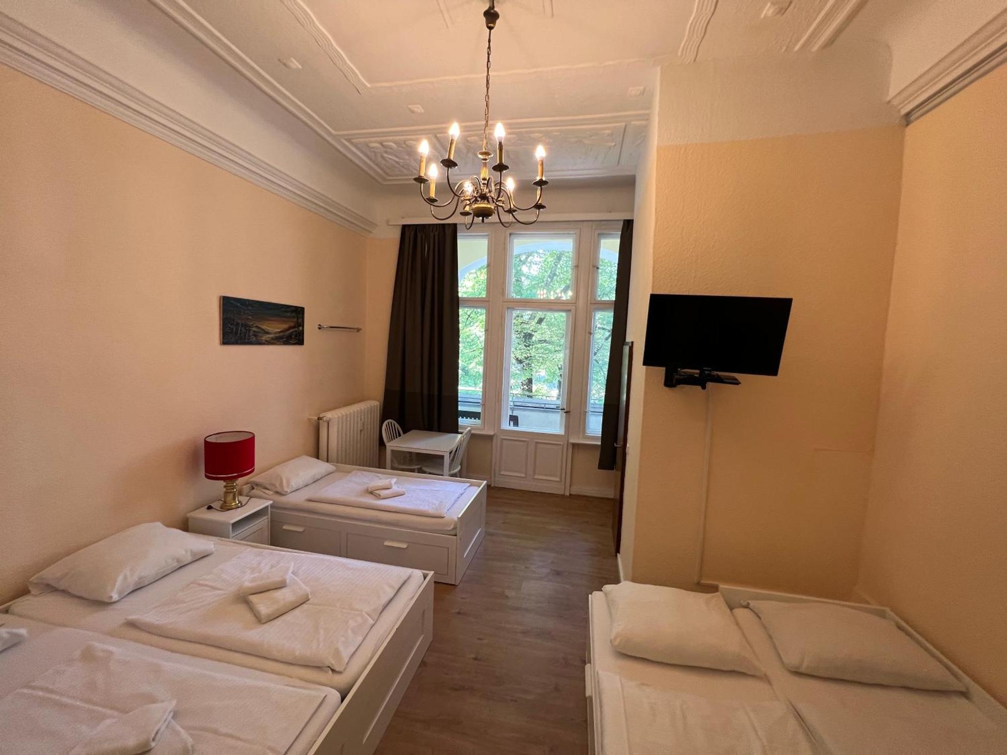 Hotel-Pension Spree Berlino Esterno foto